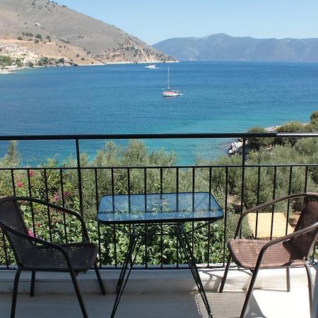 Ballas Apartments Agia Efimia Exteriér fotografie