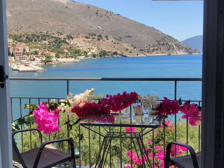 Ballas Apartments Agia Efimia Exteriér fotografie