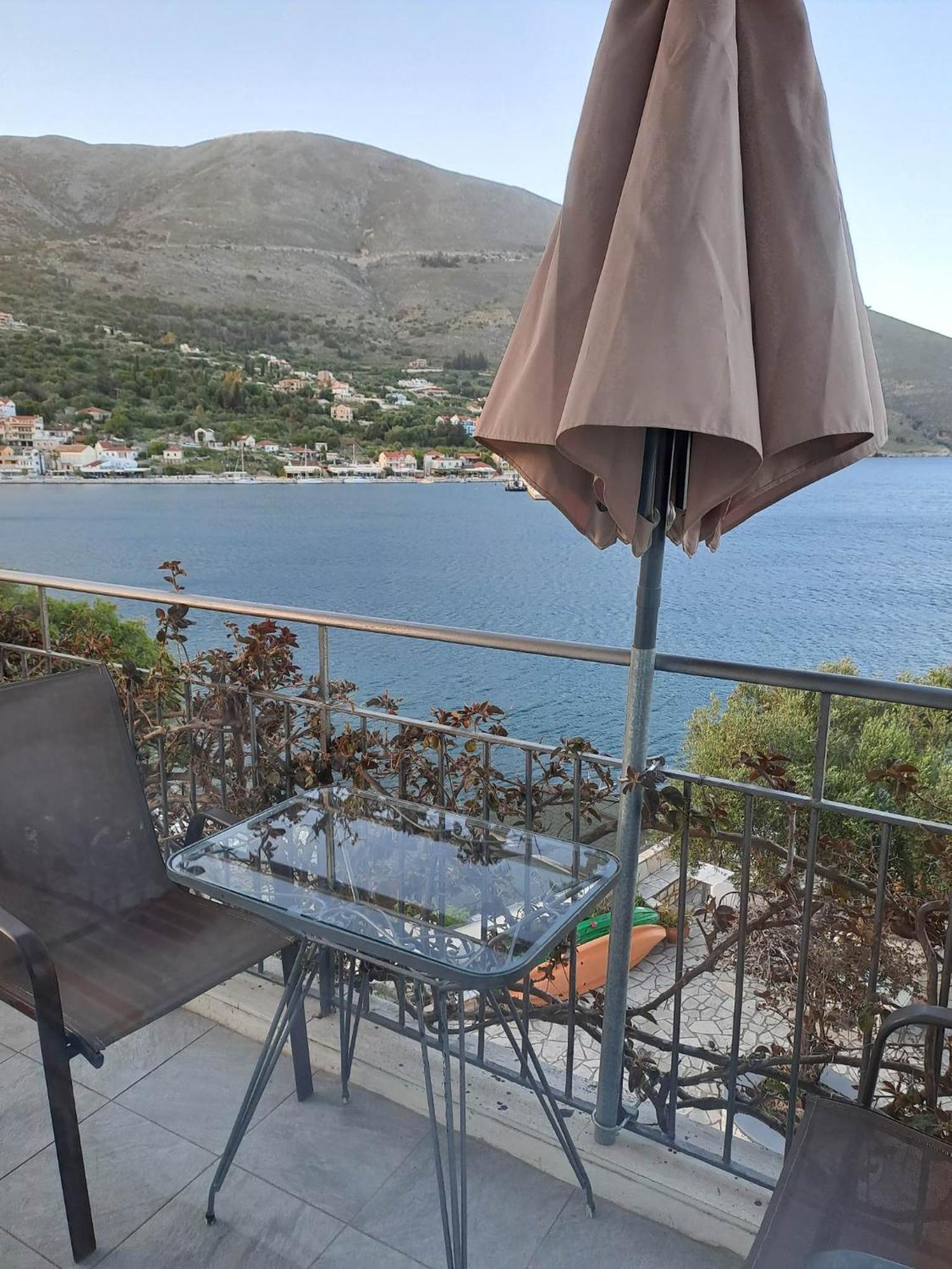 Ballas Apartments Agia Efimia Exteriér fotografie